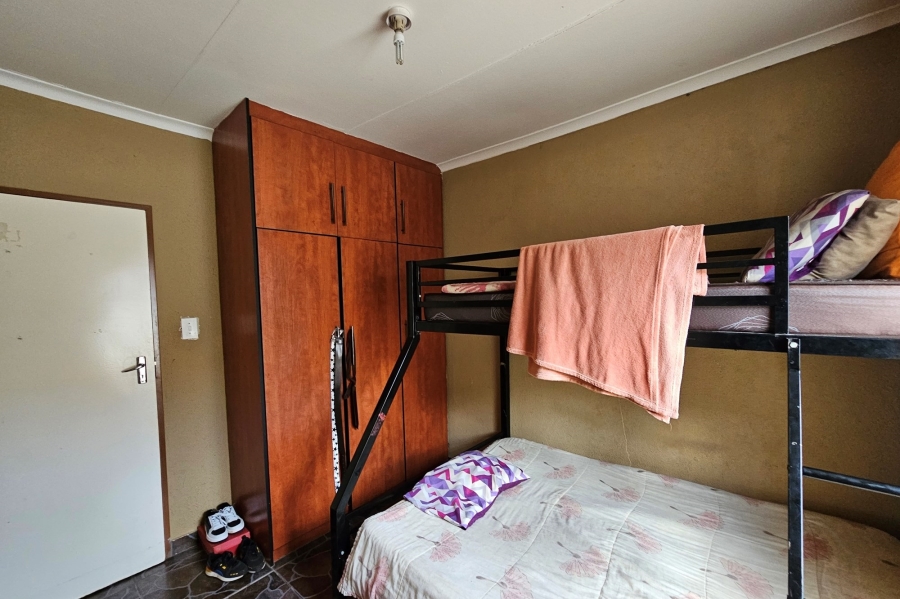 To Let 3 Bedroom Property for Rent in Tlhabane West North West